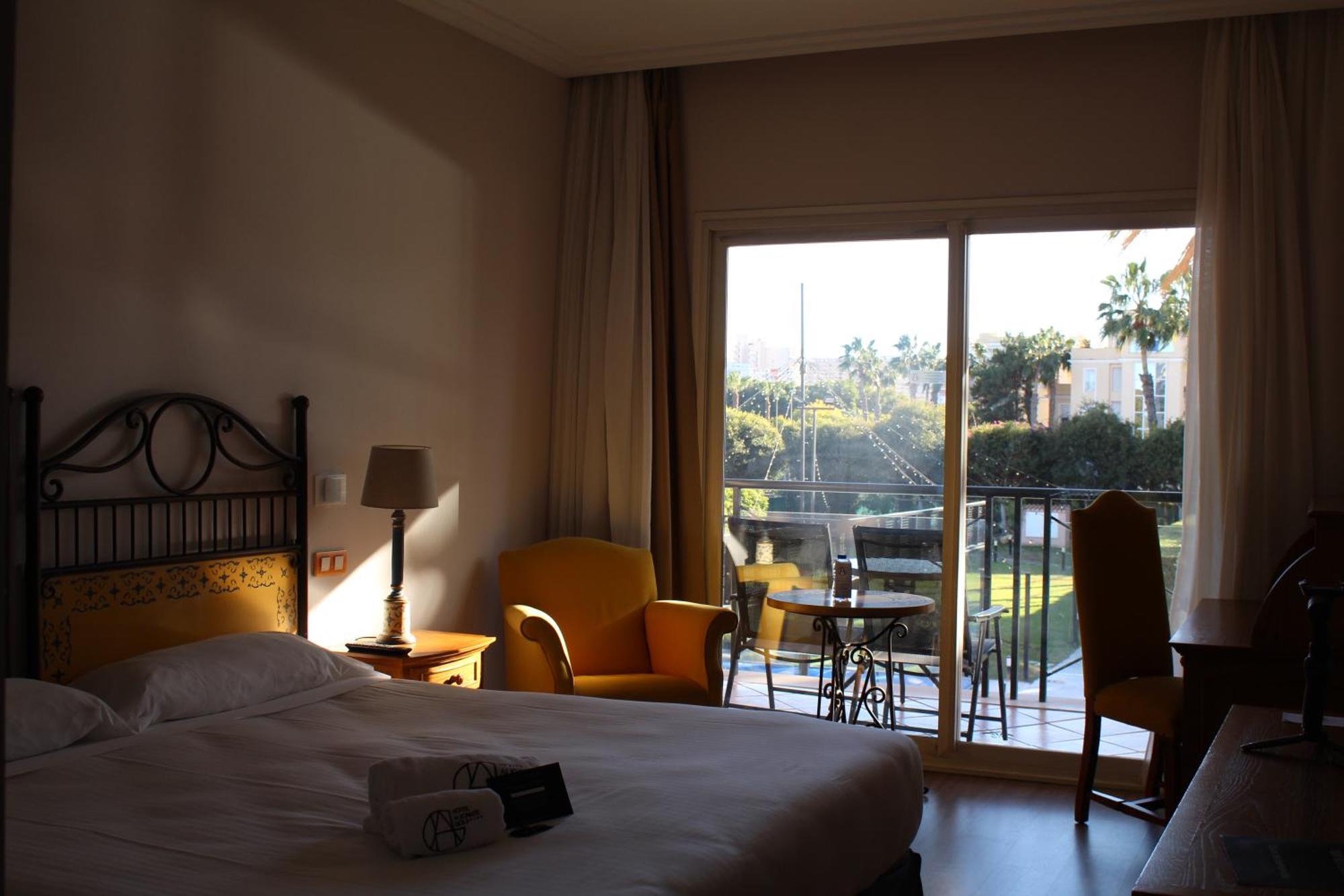 Hotel Alicante Golf Exterior photo
